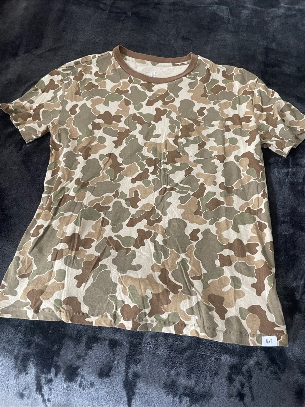 GAP Boys’ Short-Sleeve Camo Pocket Tee - Brown, Tan, Green